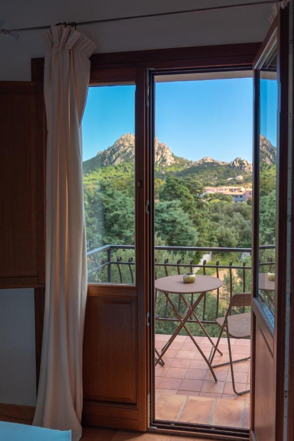 Boutique Hotel Sant'Andrea & Relais San Pantaleo Buitenkant foto