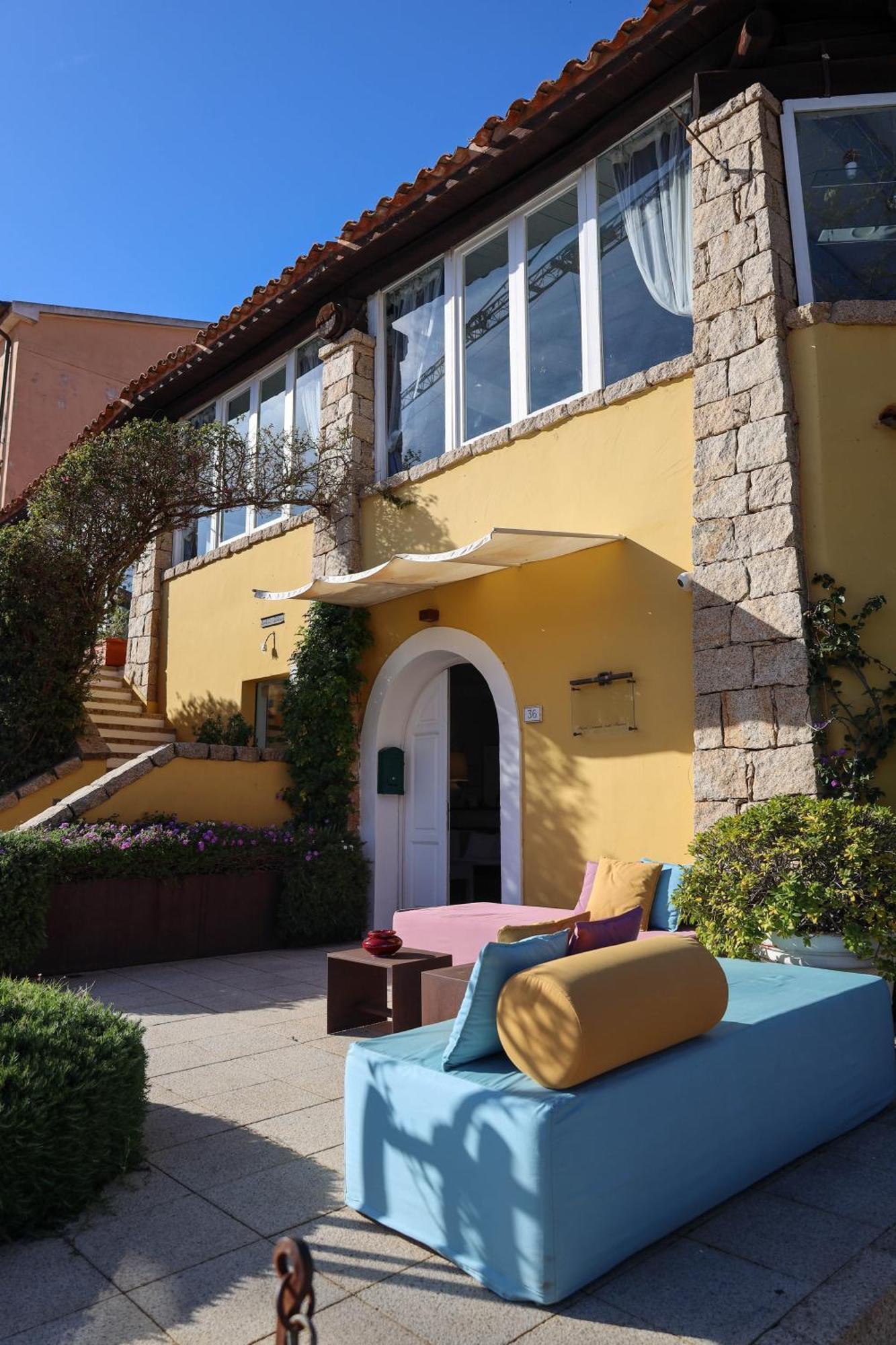 Boutique Hotel Sant'Andrea & Relais San Pantaleo Buitenkant foto