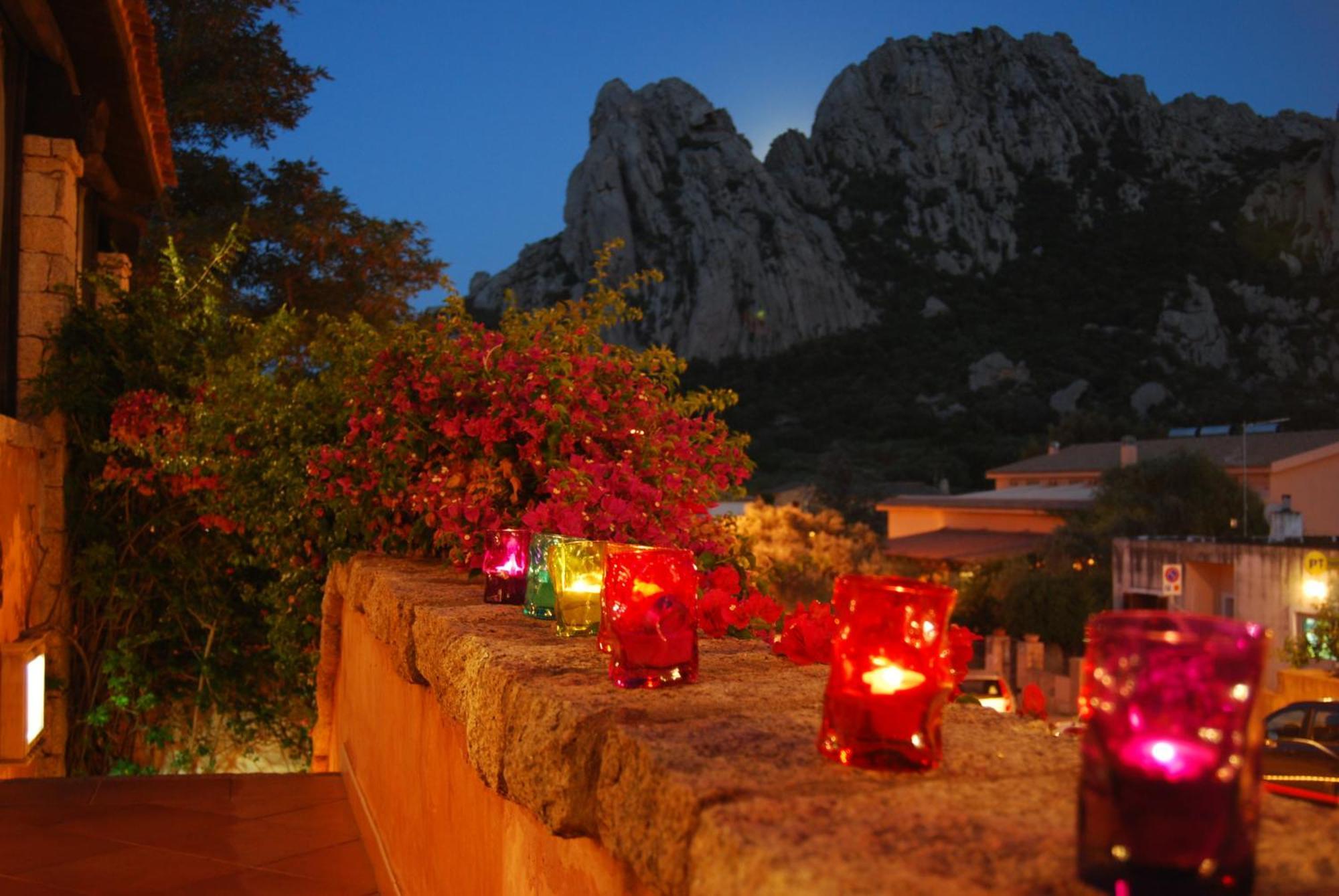 Boutique Hotel Sant'Andrea & Relais San Pantaleo Buitenkant foto