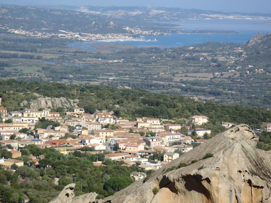 Boutique Hotel Sant'Andrea & Relais San Pantaleo Buitenkant foto