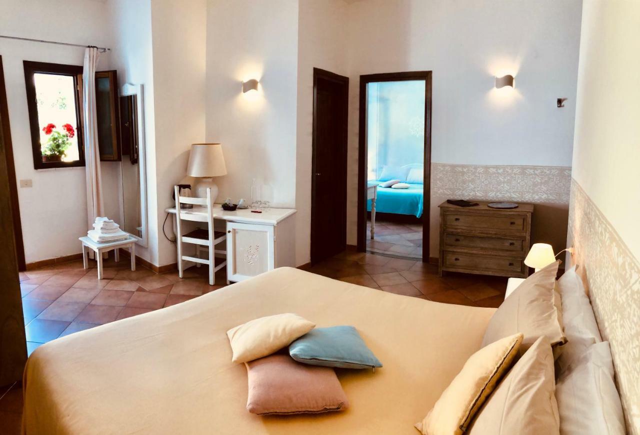 Boutique Hotel Sant'Andrea & Relais San Pantaleo Buitenkant foto