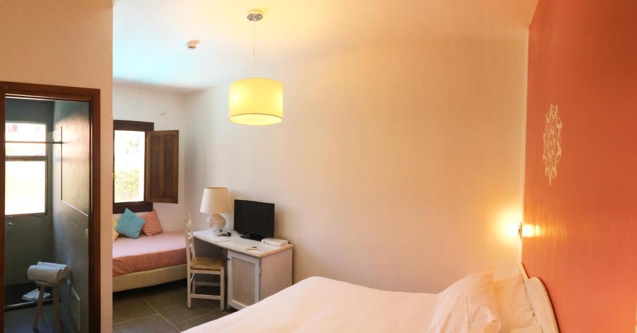 Boutique Hotel Sant'Andrea & Relais San Pantaleo Buitenkant foto